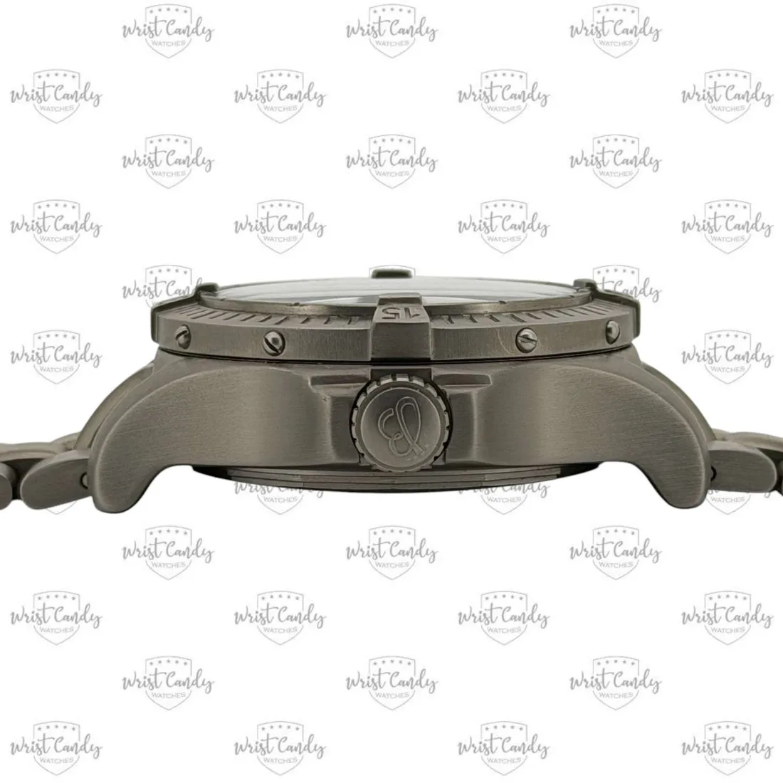 Breitling Avenger Seawolf titanium — detail 9
