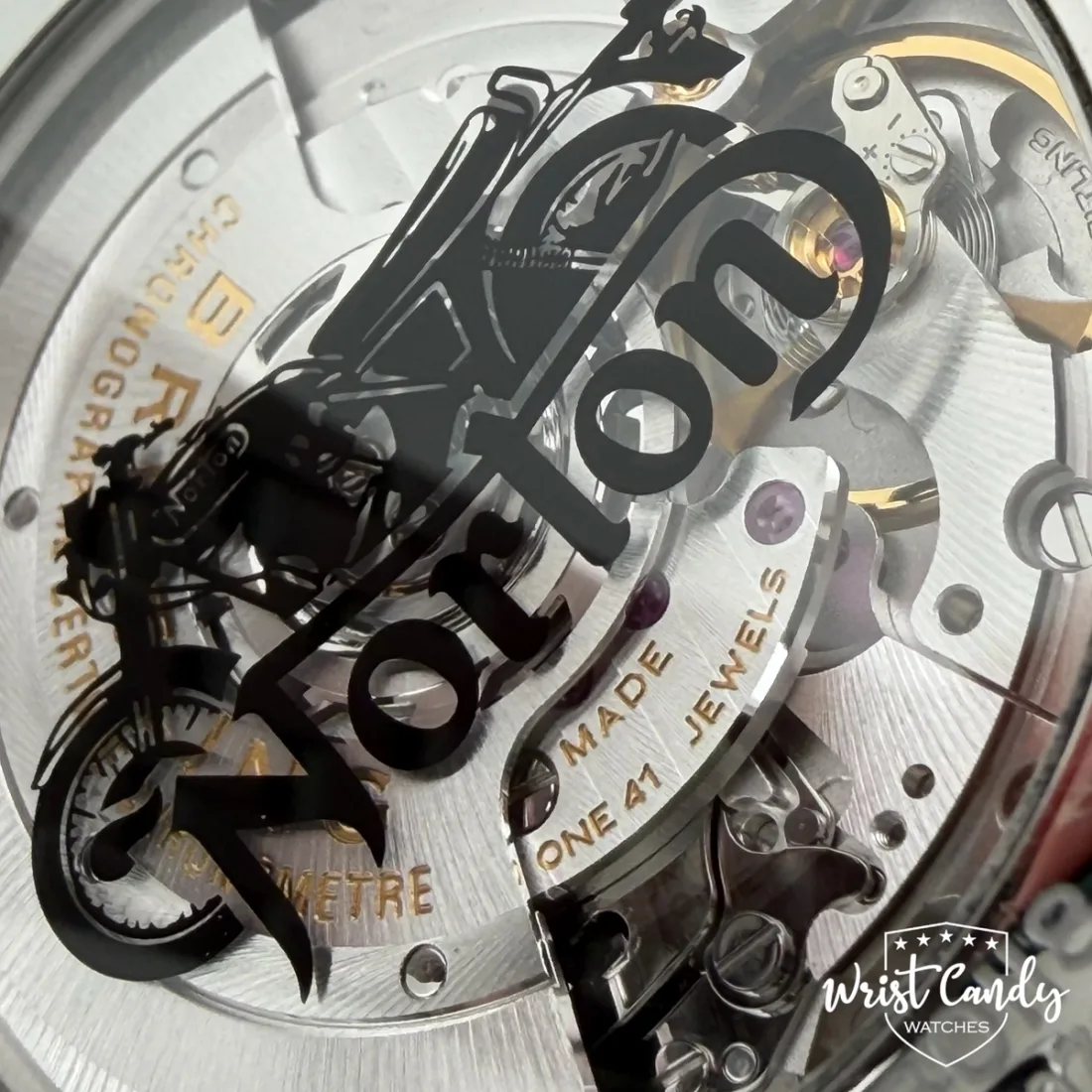Breitling Premier B01 Chronograph 42 Norton Special Edition — detail 7
