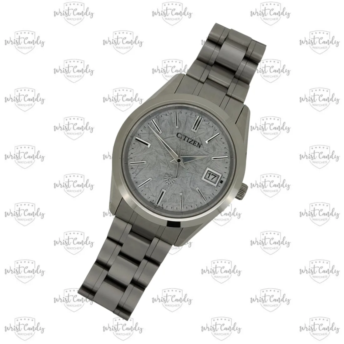 Citizen “The Citizen” Eco-Drive Super Titanium — sluiting