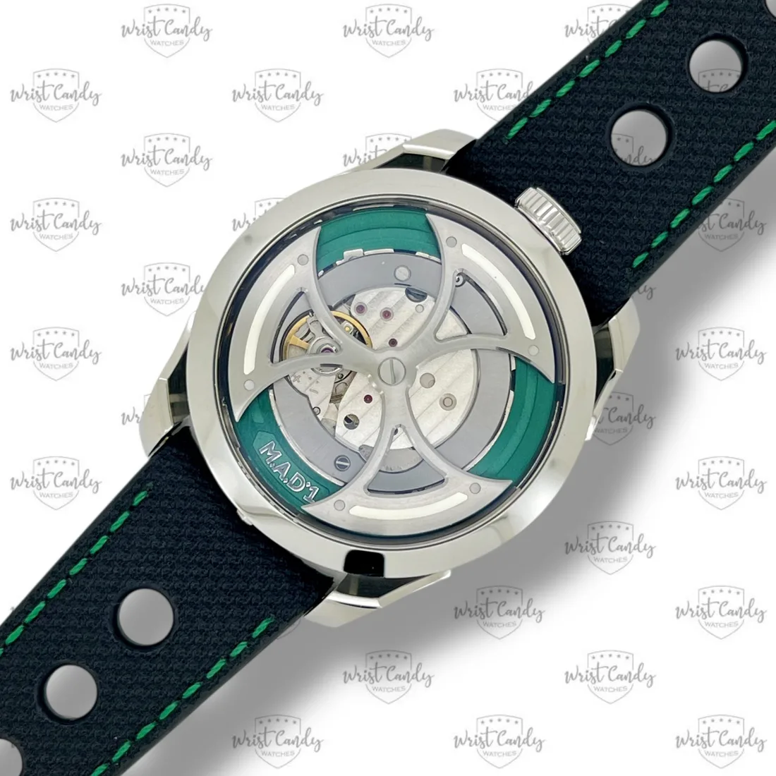 MB&F M.A.D.1 Green — zijkant