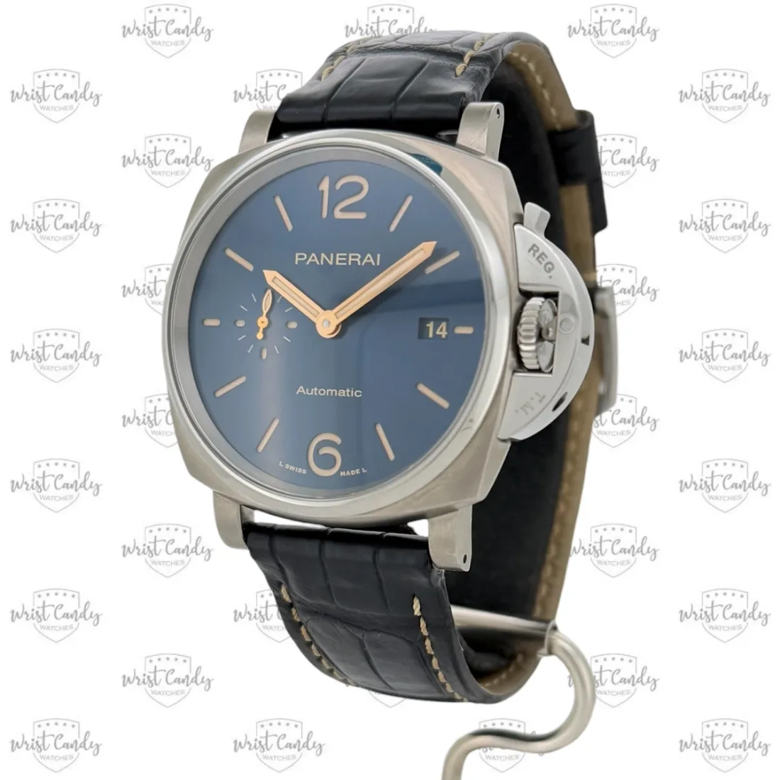 Panerai Luminor Due Titanium 42mm — kast