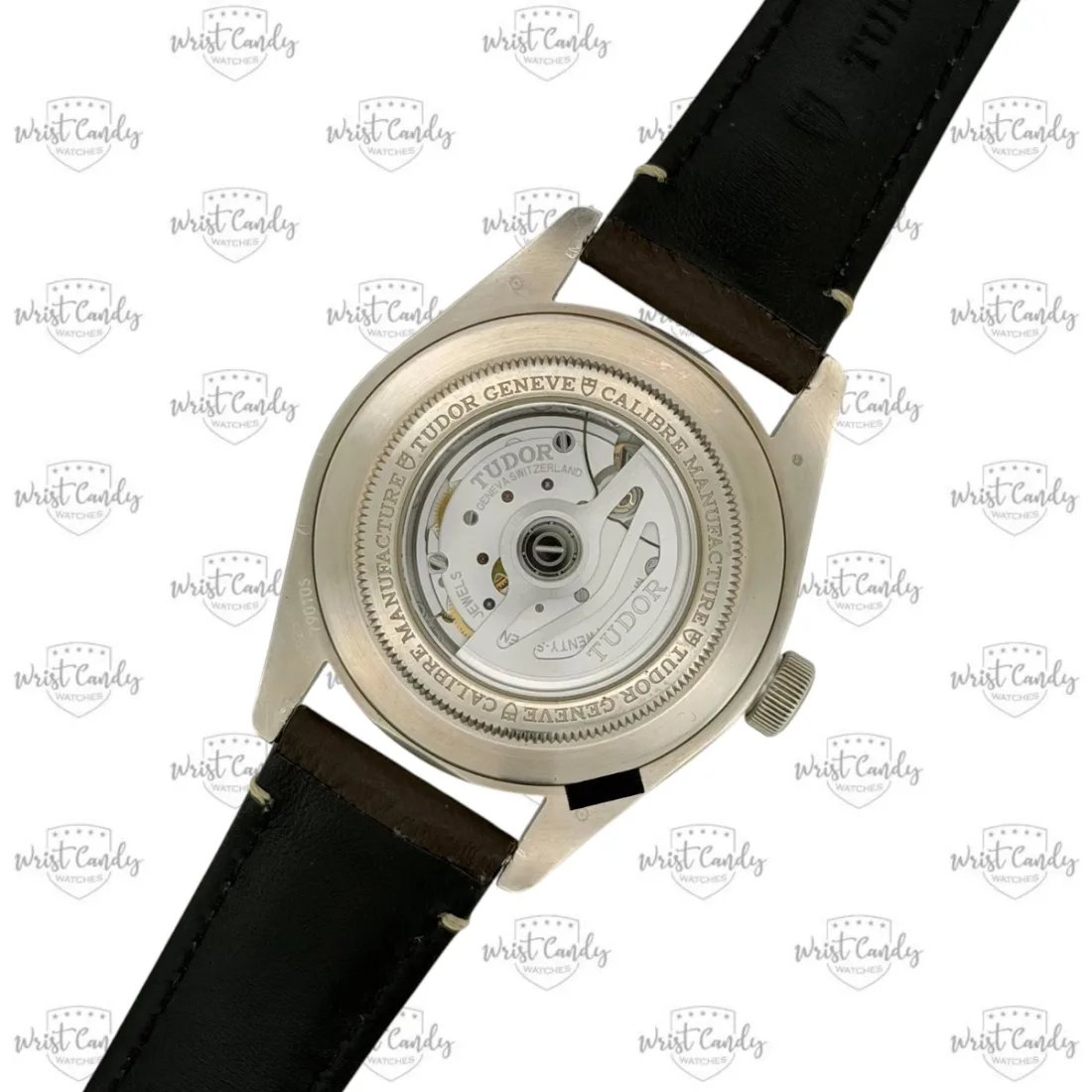 Tudor Black Bay 58 925 — achterkant
