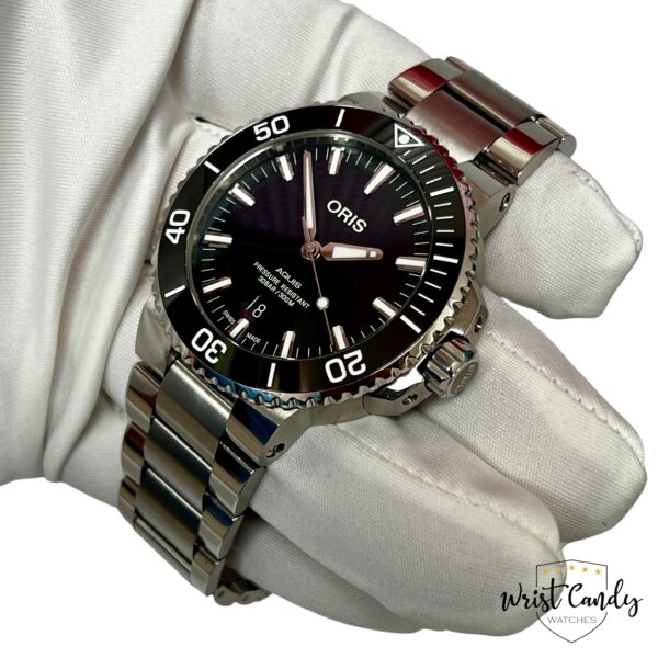 ORIS AQUIS DATE • 09-2024 • ALS NIEUW - Afbeelding 7